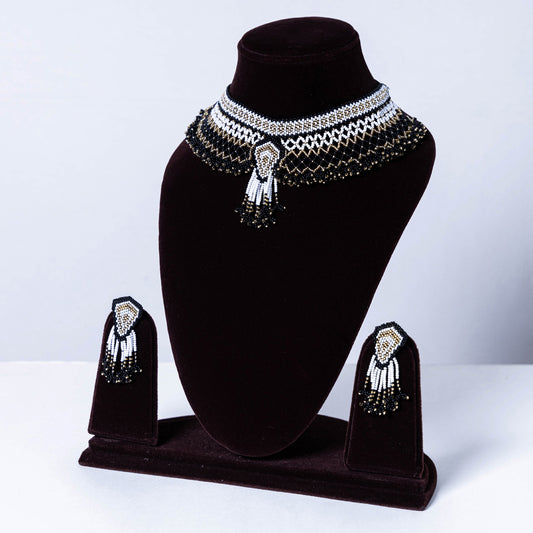 neemuch beadwork hasli necklace set