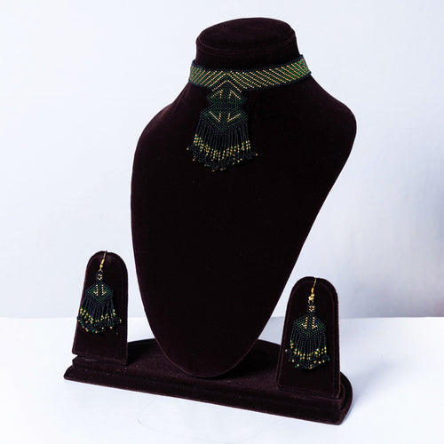 neemuch beadwork necklace set