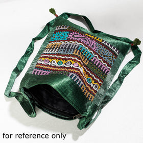 Buy Kutch Rabari Hand Embroidery Mashru Silk Sling Bag Online at iTokri.com