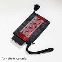 embroidery mobile pouch