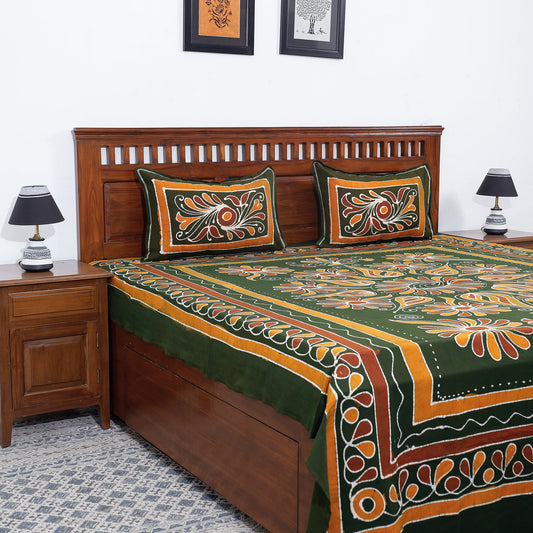 Green - Hand Batik Printed Cotton Double Bed Cover with Pillow Covers (104 x 90 in)