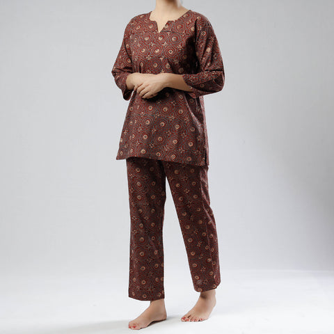 ajrakh night suit