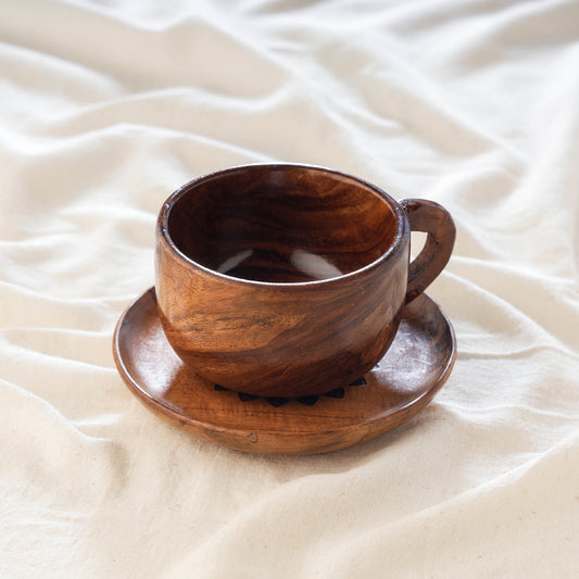 Handcrafted Sheesham Wooden Cup Plate Set