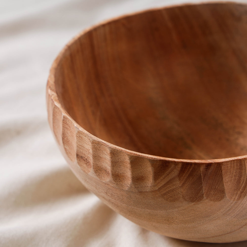 Hand Carved Natural Neem Wooden Bowl (Big) (7 x 7 in)