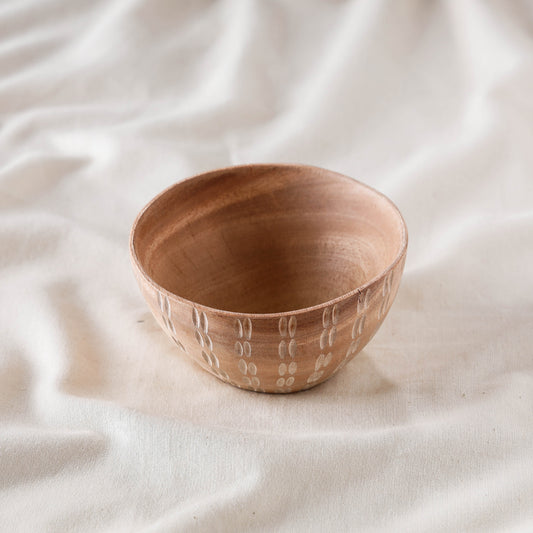 Hand Carved Natural Neem Wooden Bowl (Small) (5 x 5 in)