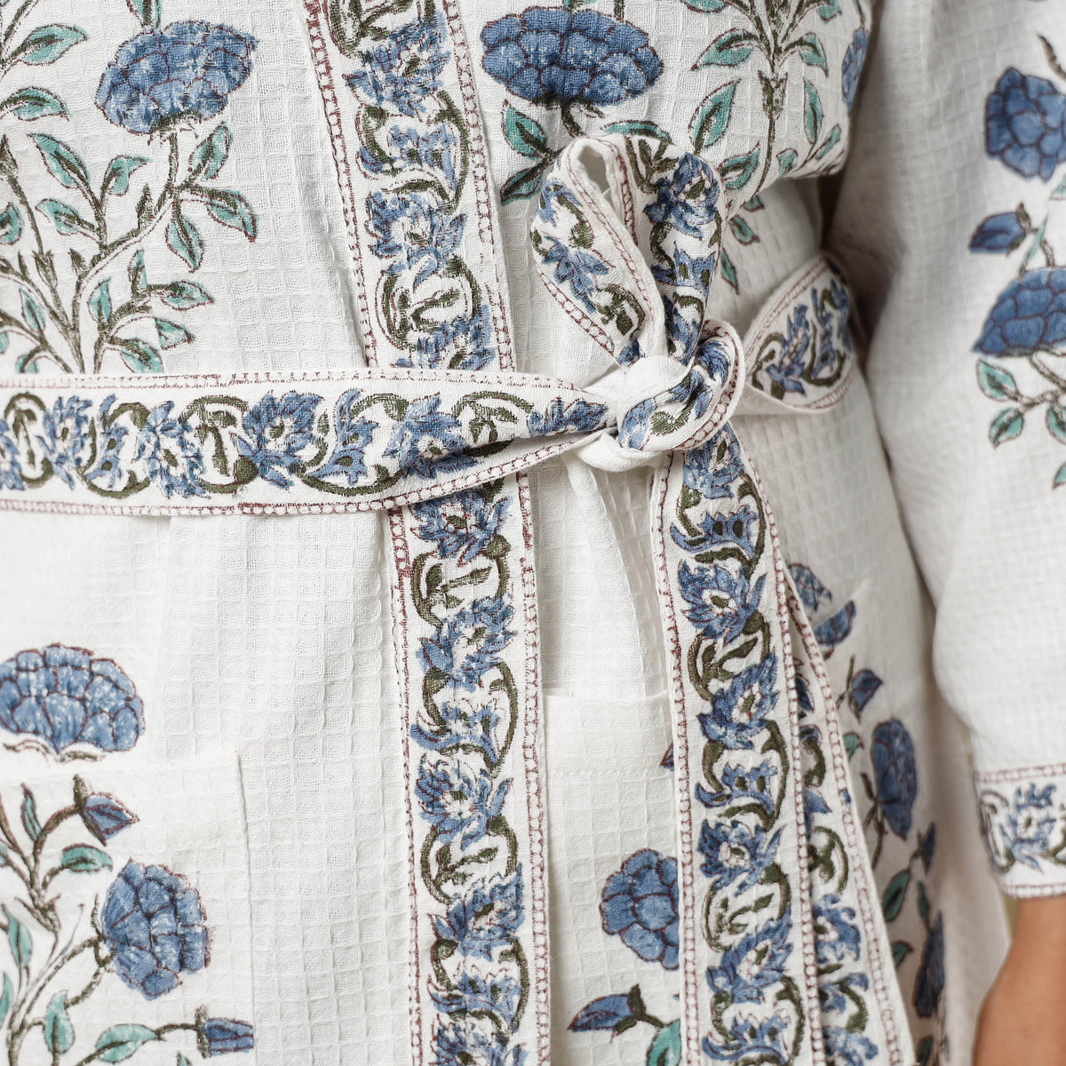 Sanganeri block printed waffle weave handwoven bath robe