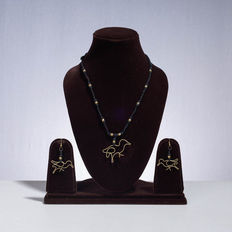 patwa thread necklace set