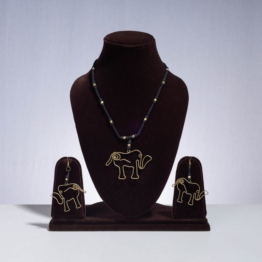 patwa thread necklace set