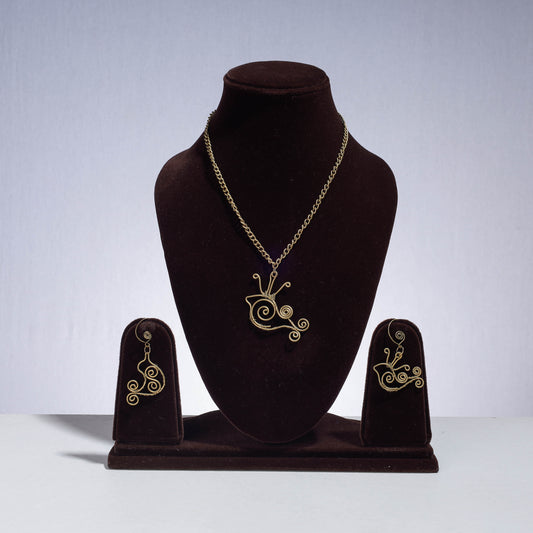 Handmade Patwa Chain Necklace Set