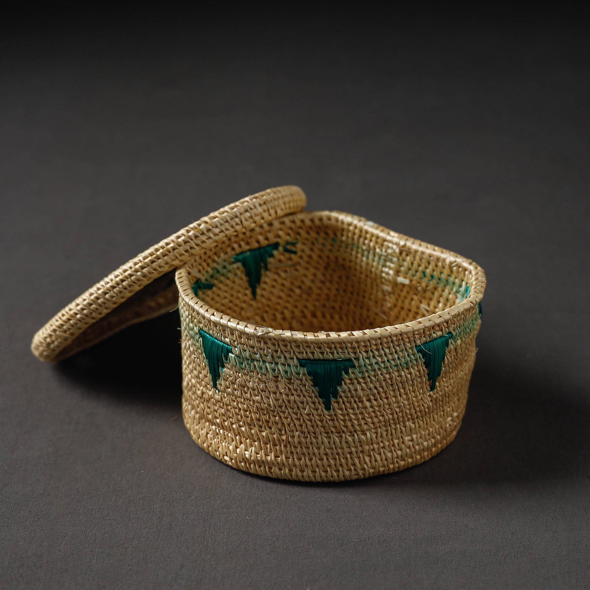 Beige Handcrafted Golden Grass Multipurpose Box (6 x 6 in)