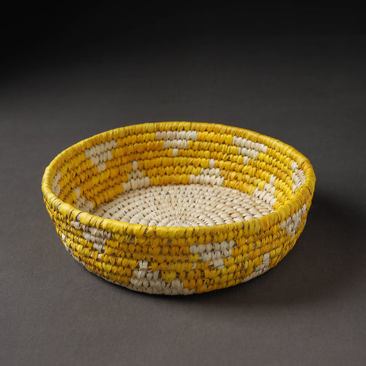 Handcrafted Sabai Grass Fruit Tray (11 x 11 in)