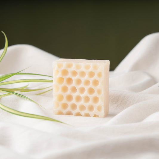Basil - Last Forest Artisanal 'Honeycomb' Beeswax Soap - 100 gm
