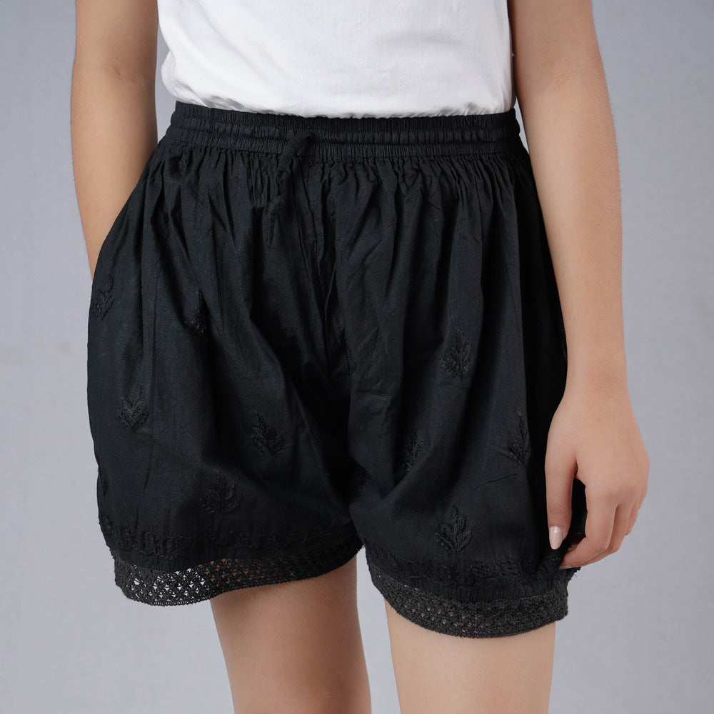 chikankari shorts