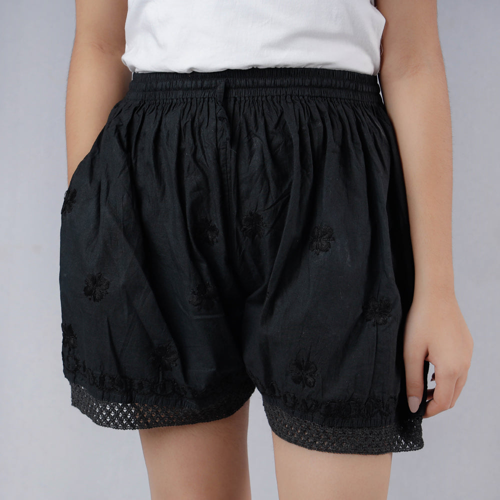 chikankari shorts