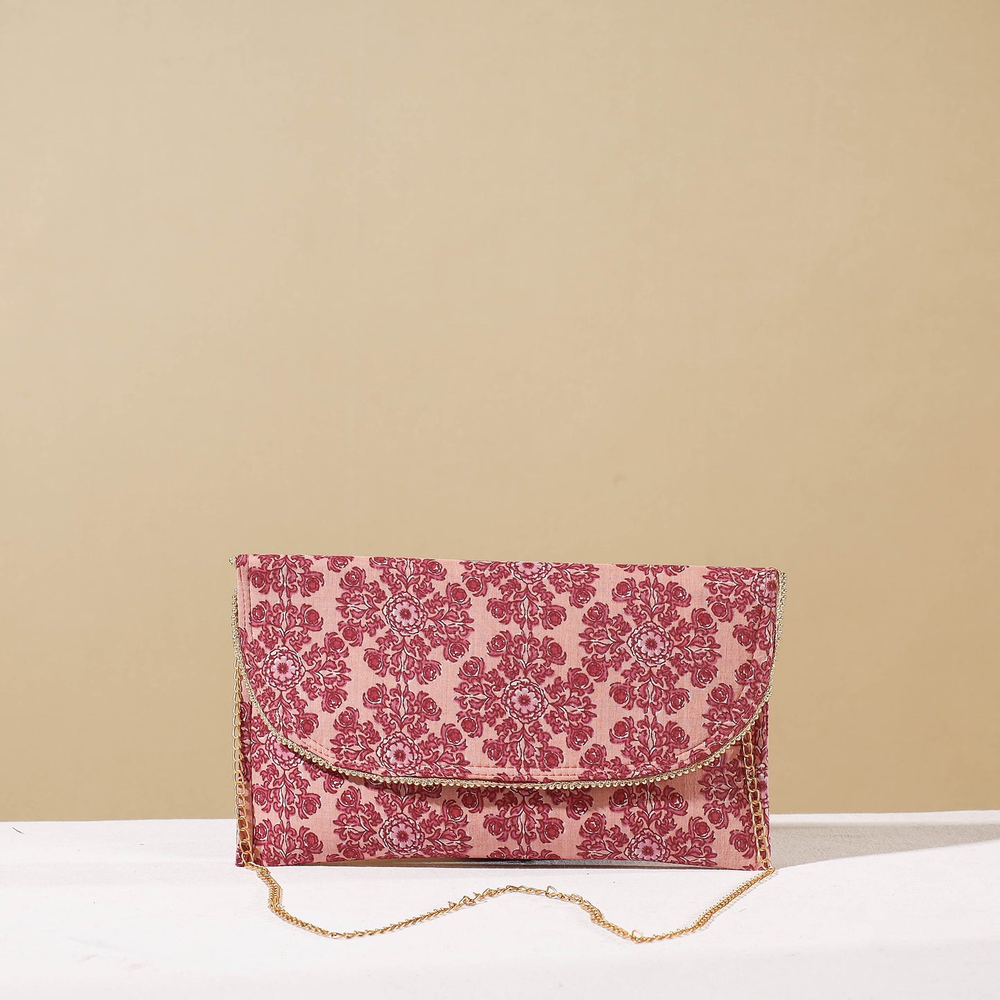 Marudhara Printed Sling Clutch Wallet