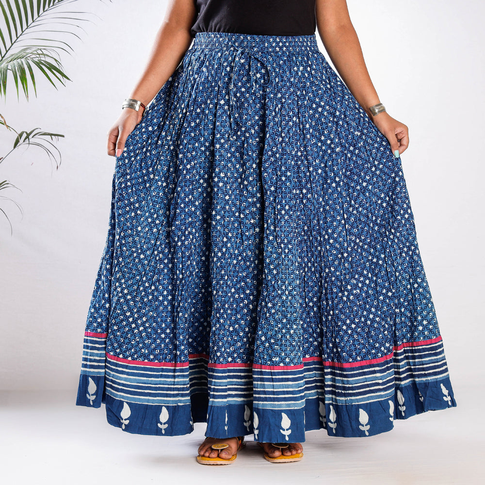 long crinkle skirt 