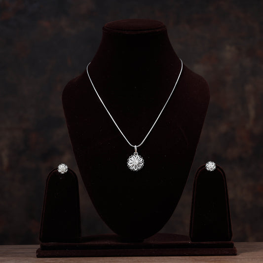 filigree silver necklace set