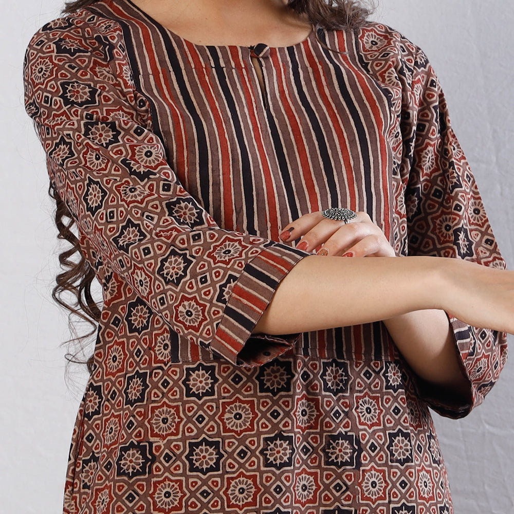 Brown Black Geometric Flowers Ajrakh Block Printing Kurti with Pant Set