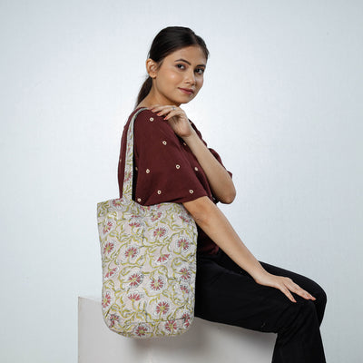 Handcrafted Quilted Sanganeri Block Printed Shoulder Bag