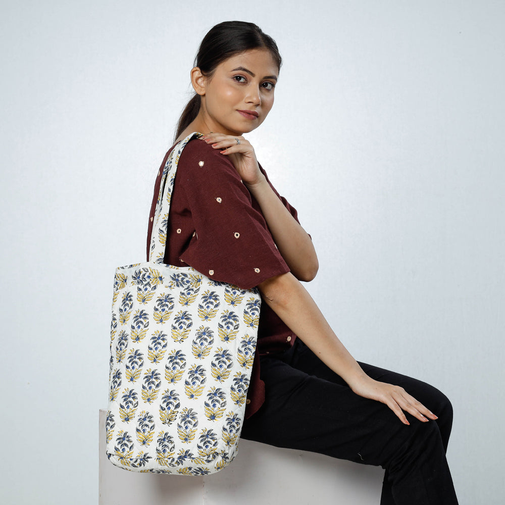 Handcrafted Quilted Sanganeri Block Printed Shoulder Bag