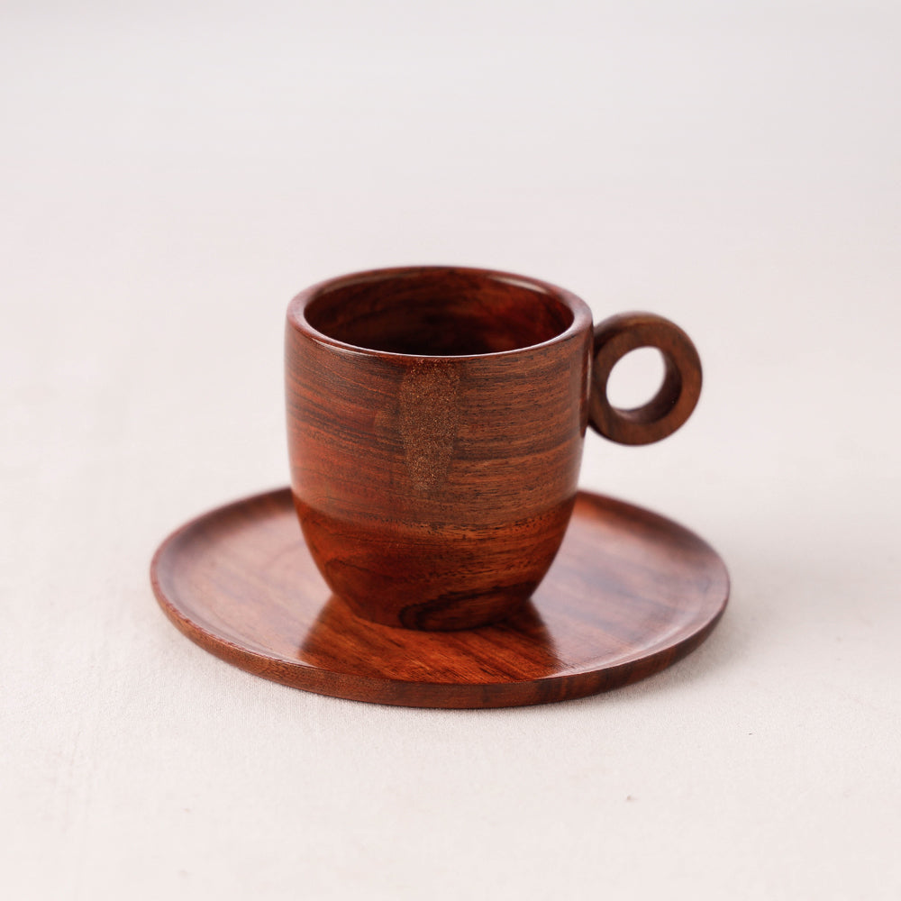 Wooden Cup Plate Set
