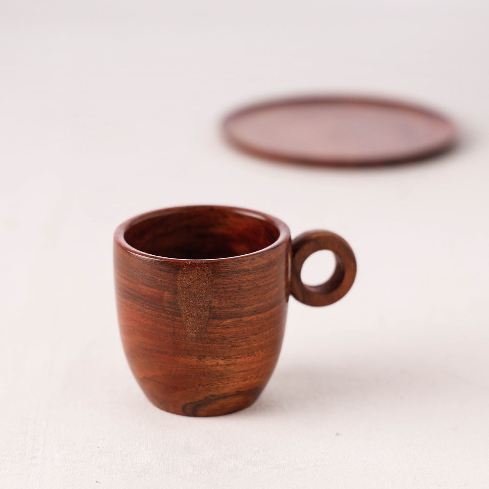 Wooden Cup Plate Set
