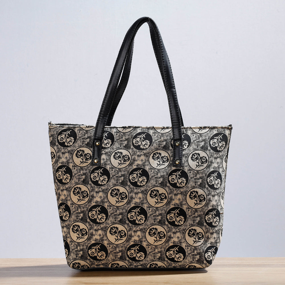 screen print shoulder bag