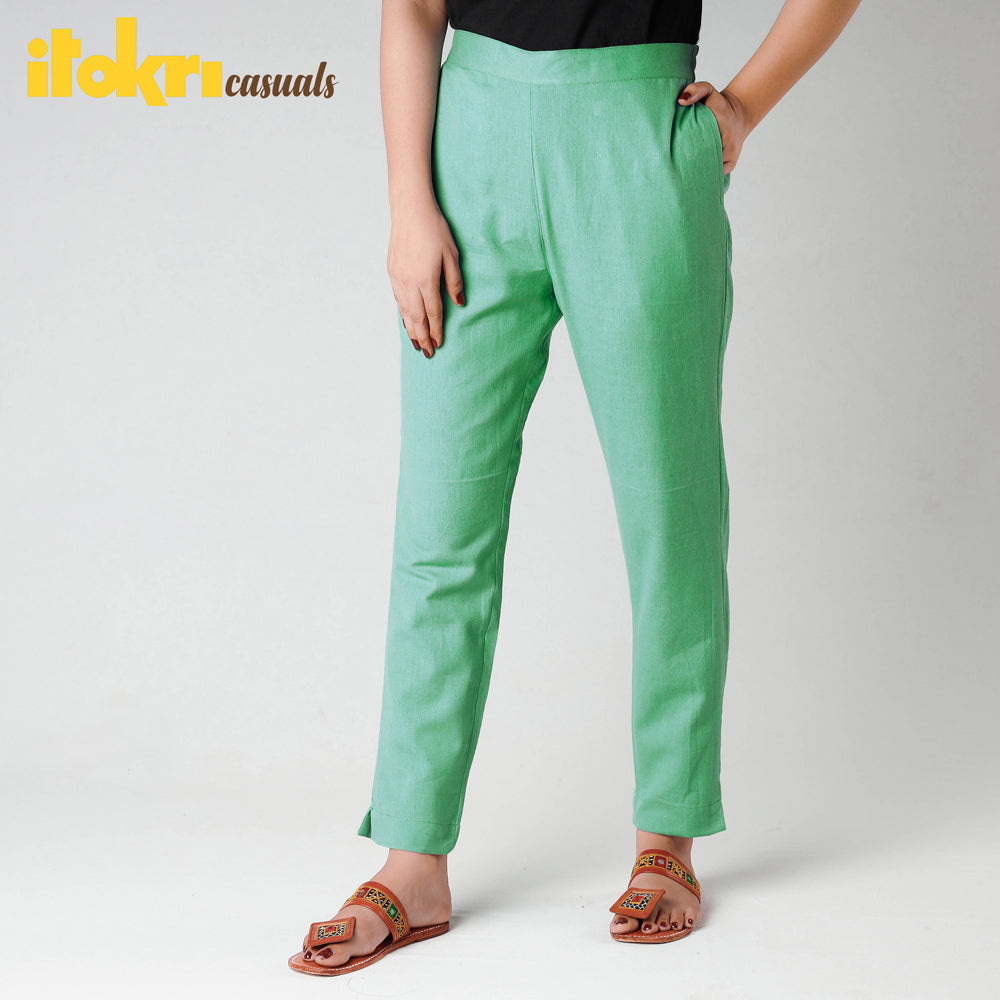 Jungle Green Flex Cotton Tapered Casual Pant for Women