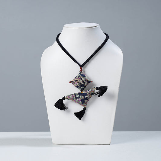 Kutch Pakko Embroidery Necklace by Qasab