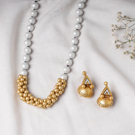 Buy Bishnupur Handpainted Terracotta Necklace Set Online at iTokri.com