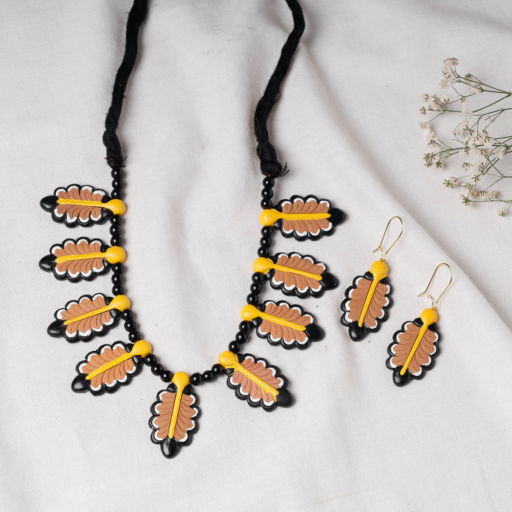 handpainted terracotta necklace set