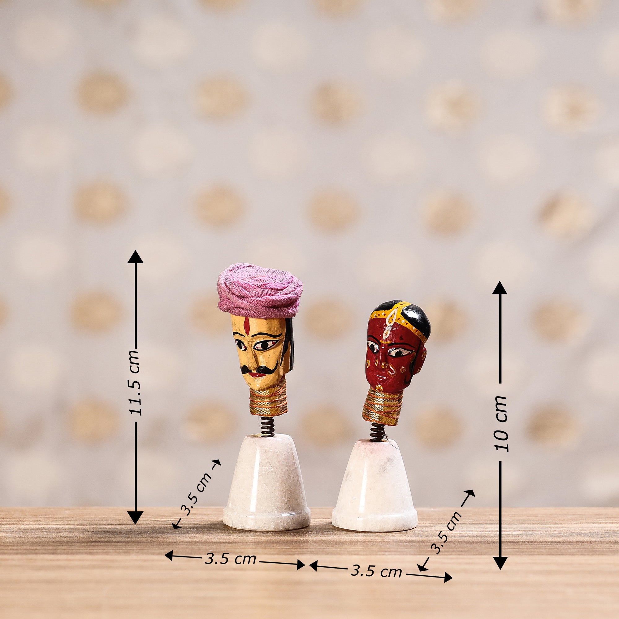 Rajasthani couple bobble head handmade puppet/kathputli