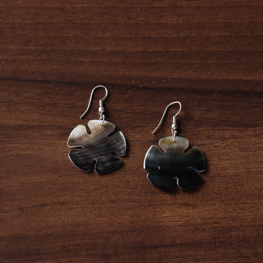 seashell earrings